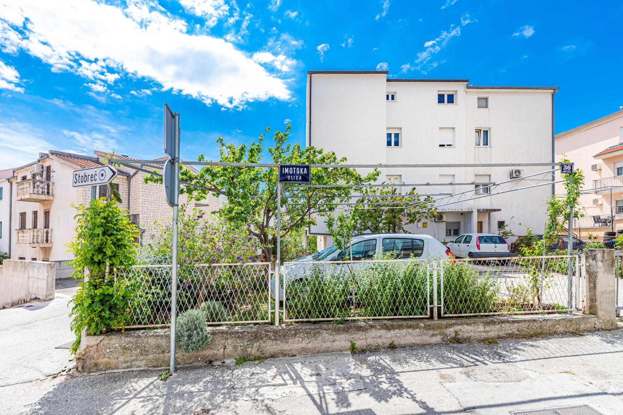 Apartments Iskra Stobreč Buitenkant foto